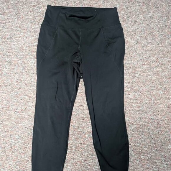 Livi Active leggings with pockets size 14/16 - Picture 1 of 2